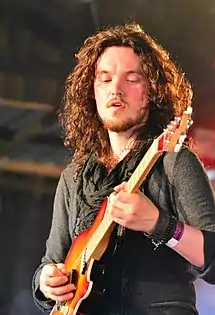 Tygers of Pan Tang - Dean Robertson – Headbangers Open Air 2014 04.jpg