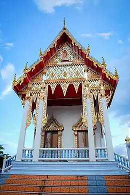 Wat Sai, a Buddhist temple in the subdistrict