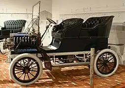 1904 Auburn with all white rubber tires