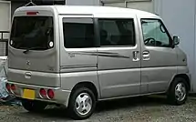 1999 Mitsubishi Town Box rear view