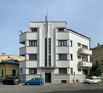 Piața Sfântul Ștefan no. 1 in Bucharest, by unknown architect (c. 1930)