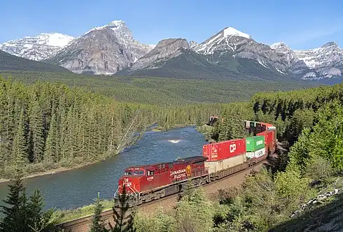 Morant's Curve in Banff National ParkL→R Lefroy, Haddo, Saddle Mountain, Fairview, Whyte, Niblock