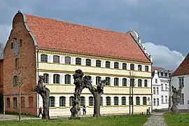 Side view of the cathedral school