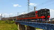 The 719-700 series FruiTea trainset in April 2015