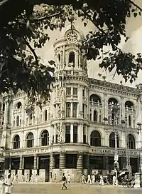 Black and white photograph of facade of Whiteaway, Laidlaw & Co. department store