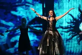 Alenka Gotar performing "Cvet z juga" in Helsinki (2007)