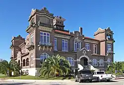 The Atascosa County Courthouse in Jourdanton