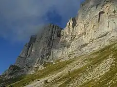 Cliffs of Deux Sœurs