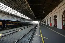 Eastbound view from Platform 1, December 2007