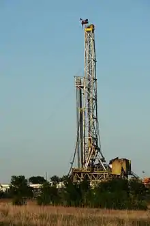 Image 104Natural gas drilling rig in Texas, US (from Natural gas)