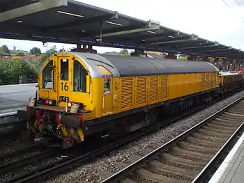 Image 19London Underground Battery-electric locomotive L16 designed to operate over tracks where the traction current is turned off for maintenance work.