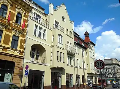 Main facade onto Śniadeckich Street