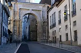 The Porte Noire, Roman triumphal arch