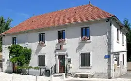 The town hall in Bondeval