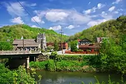 Bramwell, with the Bluestone River in the foreground