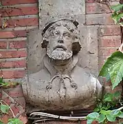 Bust at the Hôtel Pierre de Saint-Etienne (reuse of a previous Renaissance building).