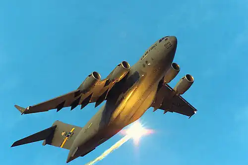 C-17 Globemaster III releasing a flare