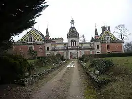 The chateau in Chevigny-en-Valière