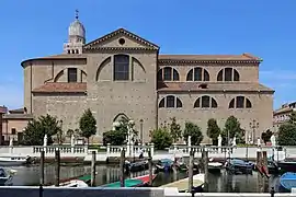 The cathedral seen from the Canal de Perottolo