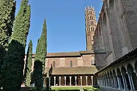 The cloister (14th c.)