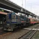 DEL 2538 Hauling Kiha 52 at Pasay Road Station