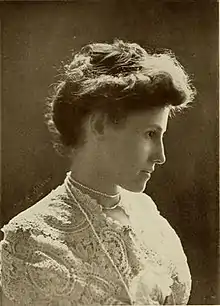 Daisy E Nirdlinger in 1914