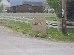 Daniel welcome sign, May 2010