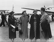 Image 13Disney family at Schiphol Airport (1951) (from Walt Disney)