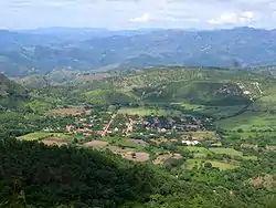 Photograph of Duyure from above.