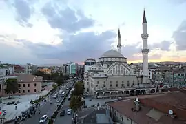 İzzet Pasha Mosque in the city centre