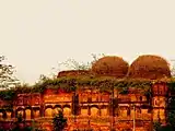 Fauti Masjid: Built by Nawab Sarfaraz Khan in 1740, it remains an unfinished construction.