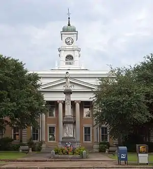 Hale County Courthouse and Confederate statue in Greensboro