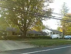 Houses on Wakefield Chapel Road, October 2016