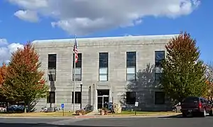 Howell County Courthouse in West Plains