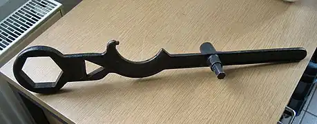 Fire hydrant wrench (Germany)