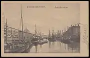 Kattenburgervaart from the Dijksgracht. Left: Oosterkerk. c. 1900