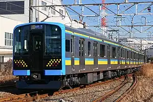 A Tsurumi Line E131-1000 series EMU, January 2024