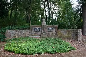 Memorial for war-killed Minden gymnasts