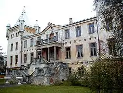 Kalkūni Castle in 2000