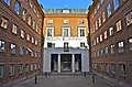 Kanslihuset was where the Prime Minister's Office was located prior to 1981. Nowadays it houses offices of the Riksdag.