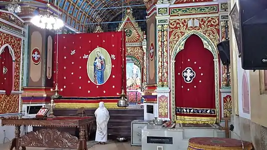 Kothamanagalam Valiyapally Madbaho (altar).