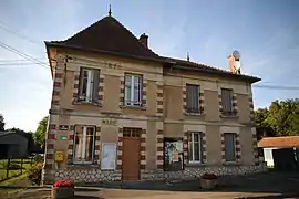 The town hall in Cheppy