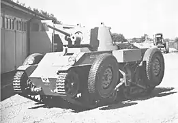 Landsverk L-30 (strv fm/31) in tracked-mode.