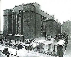 Larkin Administration Building, Buffalo, New York, 1906, Frank Lloyd Wright