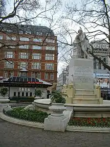 Shakespeare fountain, the trough