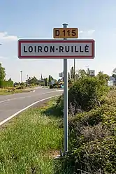 The road into Loiron-Ruillé