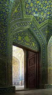 The arched doorway from the vestibule to the interior of Sheikh Lotfollah Mosque (1603–1619)