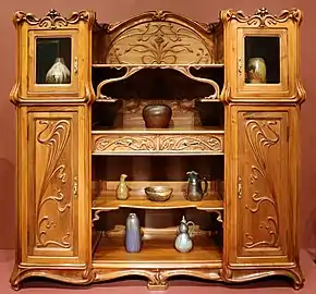 Credenza by Eugène Gaillard (1900) (Art Institute of Chicago)