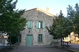 The town hall in Caudeval