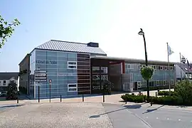 The town hall in Saint-Avé